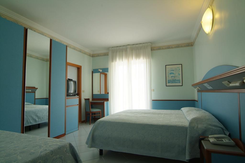 Hotel Arizona Ριτσόνε Εξωτερικό φωτογραφία