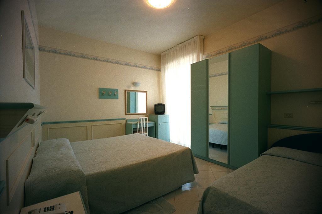 Hotel Arizona Ριτσόνε Εξωτερικό φωτογραφία