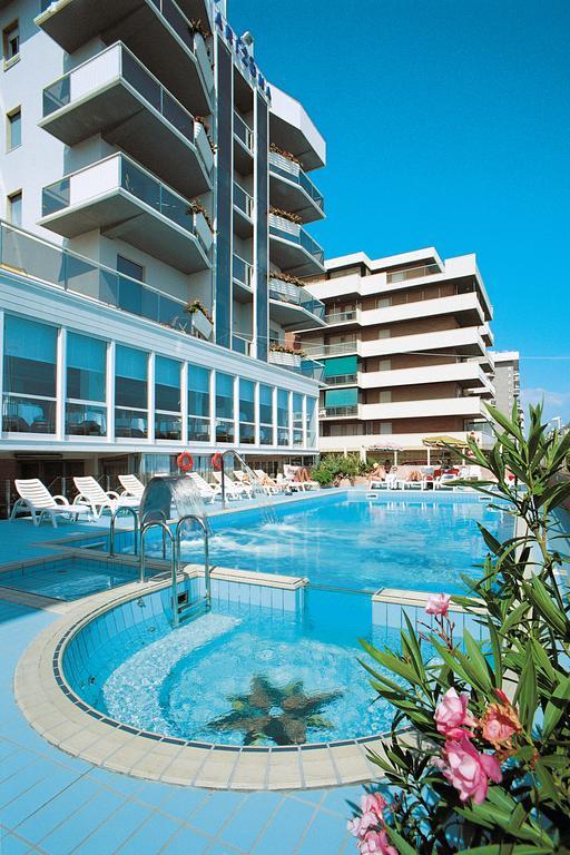 Hotel Arizona Ριτσόνε Εξωτερικό φωτογραφία