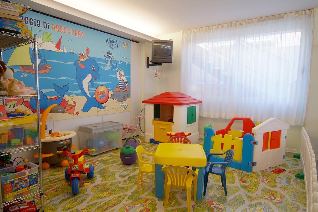 Hotel Arizona Ριτσόνε Εξωτερικό φωτογραφία