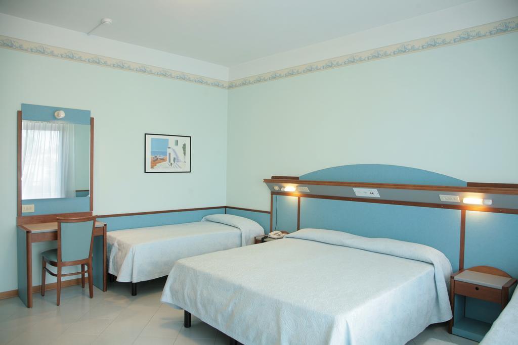 Hotel Arizona Ριτσόνε Εξωτερικό φωτογραφία