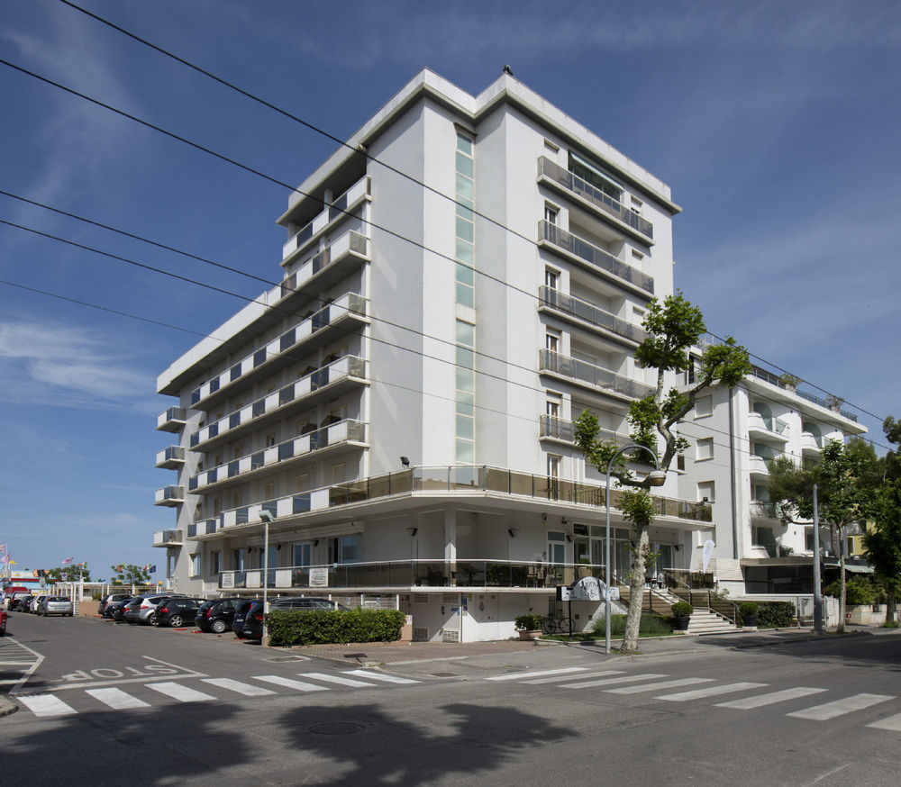 Hotel Arizona Ριτσόνε Εξωτερικό φωτογραφία