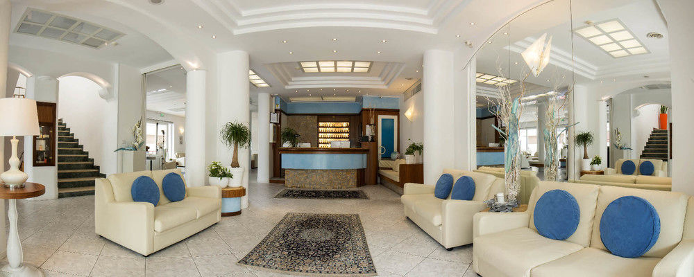 Hotel Arizona Ριτσόνε Εξωτερικό φωτογραφία