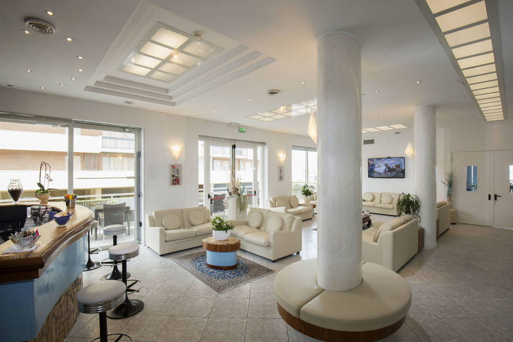 Hotel Arizona Ριτσόνε Εξωτερικό φωτογραφία